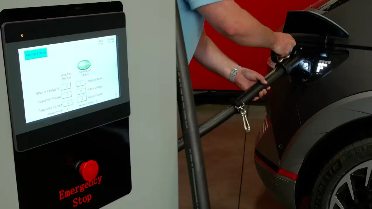 林肯电气将生产快速充电电动汽车充电器